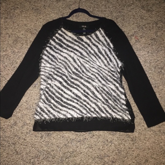 Style & Co Sweater - Picture 1 of 6